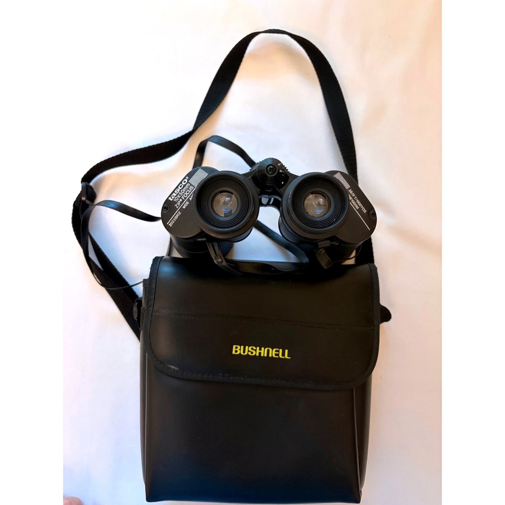 Tasco Binoculars 10x50mm Black w/bag binoculars, hunting, birding, camping